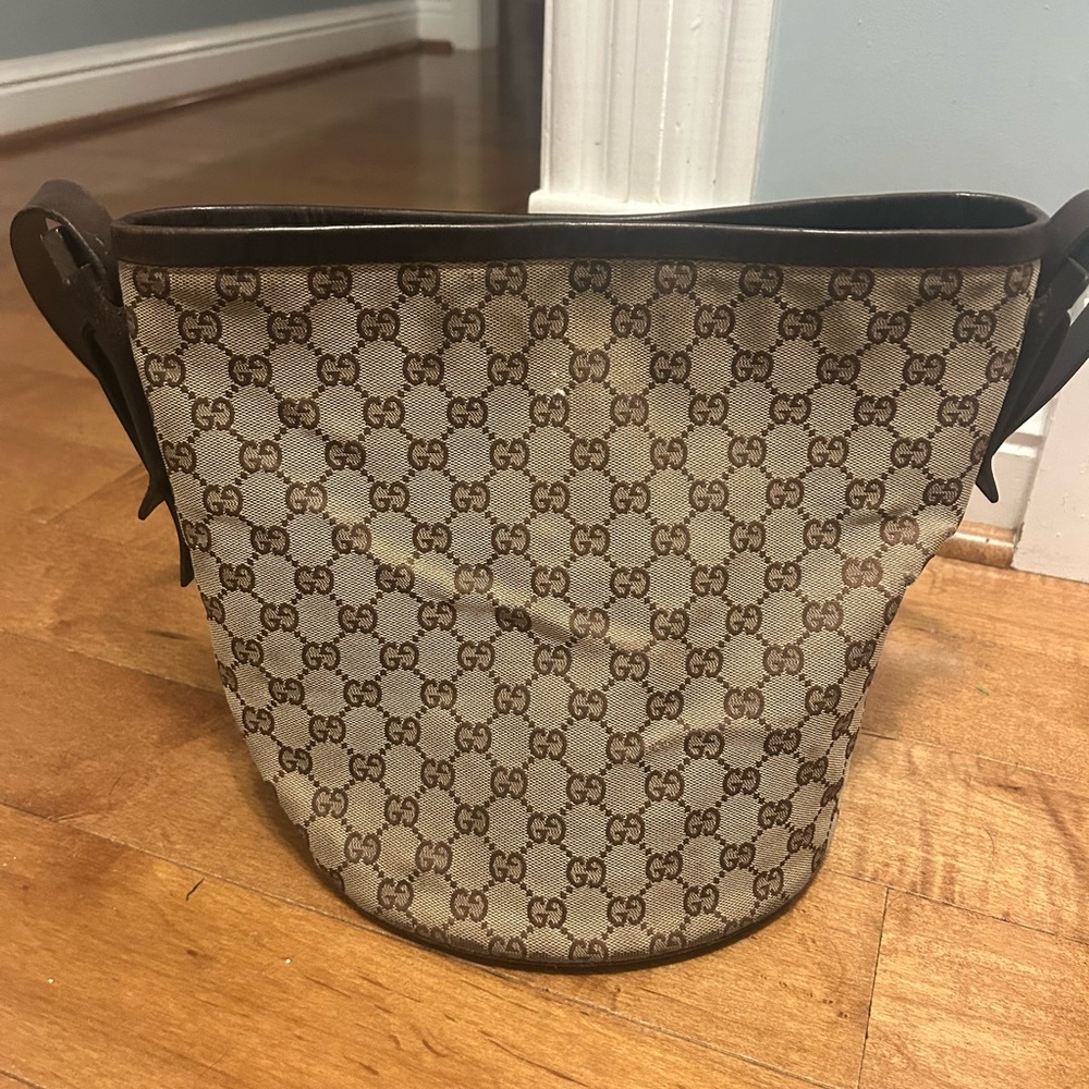 Gucci Beige and Brown Monogram bucket bag
